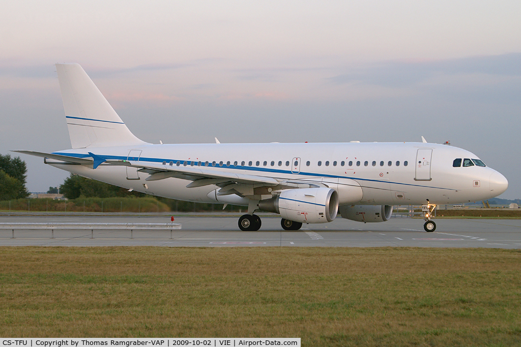 CS-TFU, 2005 Airbus A319-115LR C/N 2440, White Airlines Airbus A319
