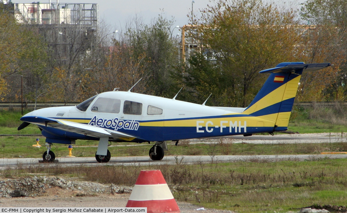 EC-FMH, Piper PA-28RT-201T Arrow IV C/N 28R7931054, PA28RT201T
