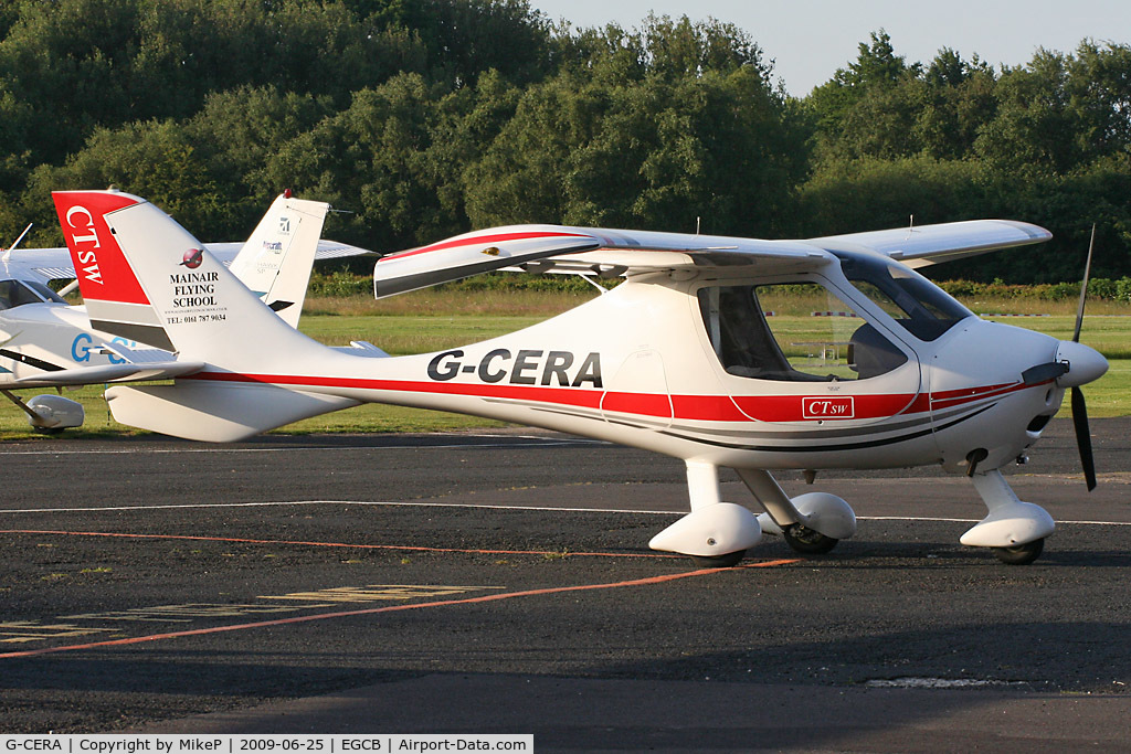 G-CERA, 2007 Flight Design CTSW C/N 8287, Sadly this CTSW crashed after engine failure just 5 days after this picture was taken.