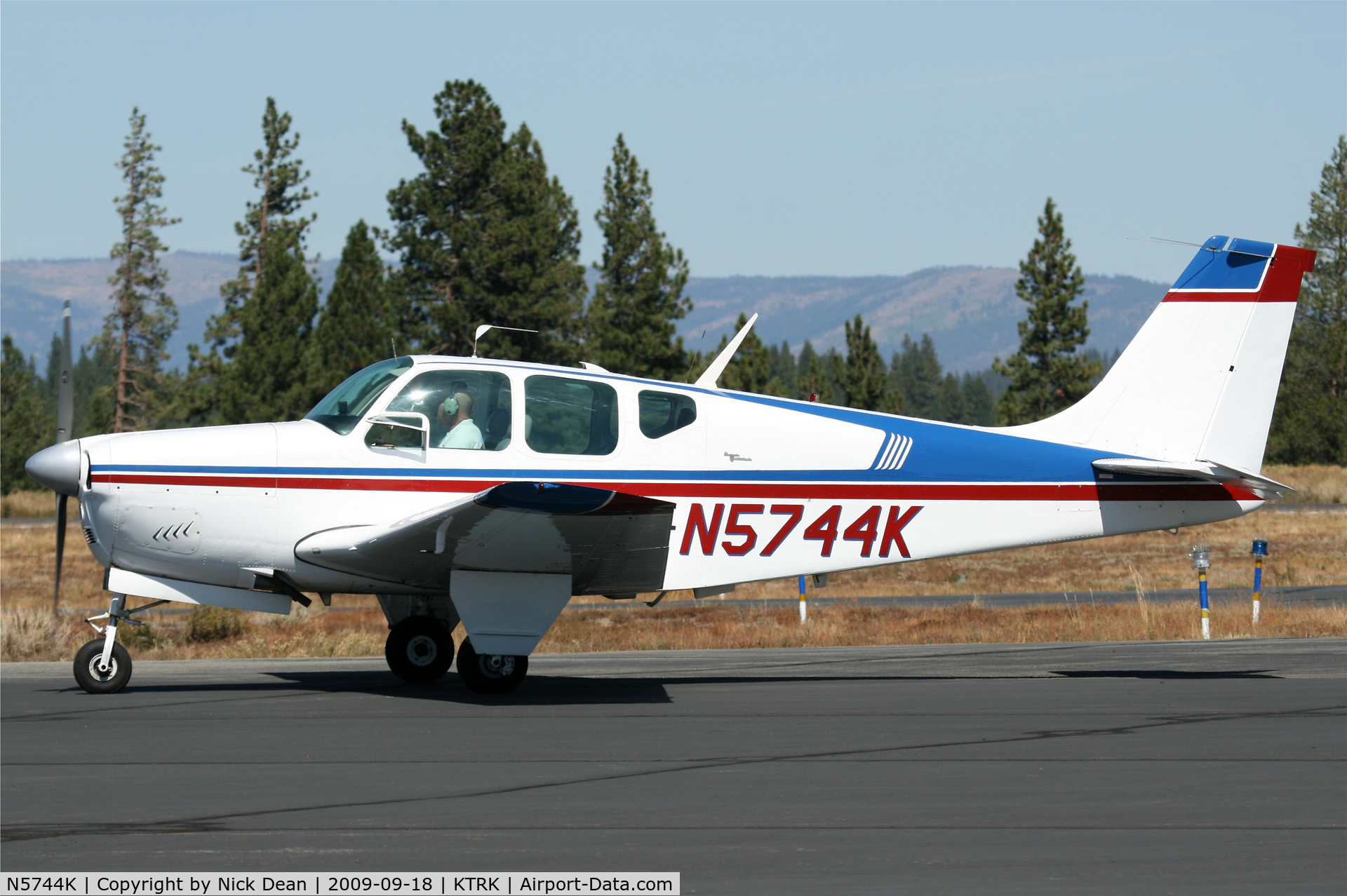 N5744K, 1964 Beech 35-B33 Debonair C/N CD-790, KTRK