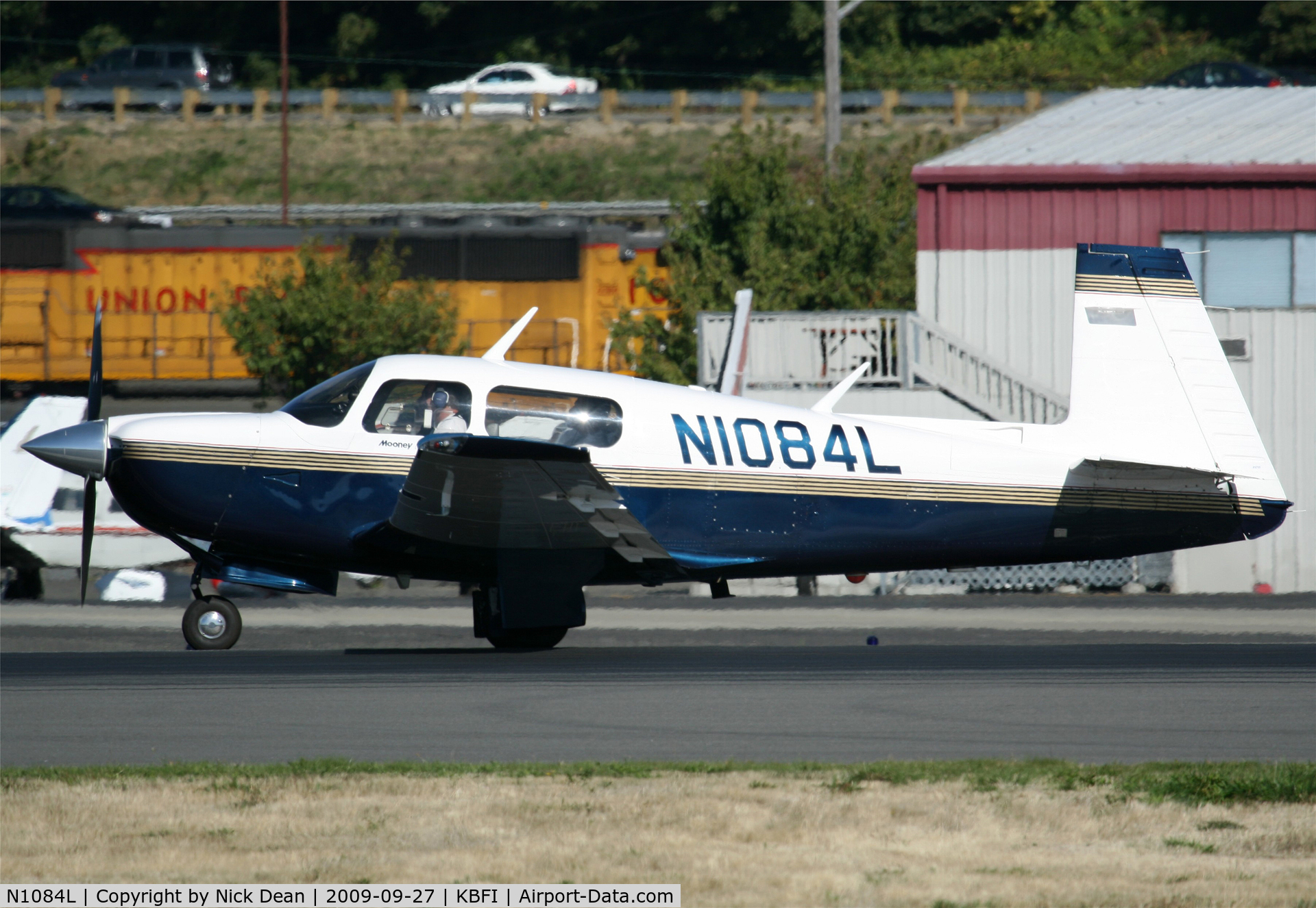 N1084L, 1996 Mooney M20J 201 C/N 24-3394, KBFI