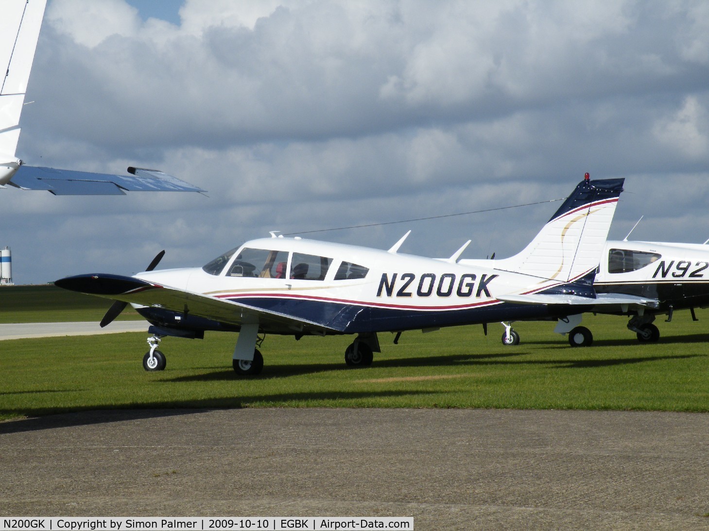 N200GK, Piper PA-28R-200 Cherokee Arrow II C/N 28R-7335287, PA-28 visiting Sywell