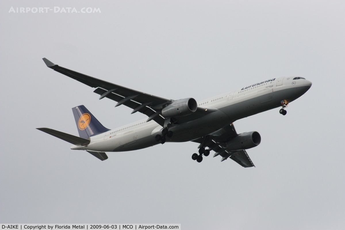 D-AIKE, 2004 Airbus A330-343X C/N 636, Lufthansa A330