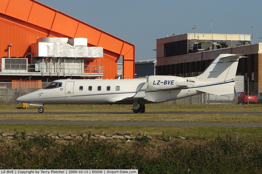 LZ-BVE, 2007 Learjet 60 C/N 60-329, Learjet at Luton