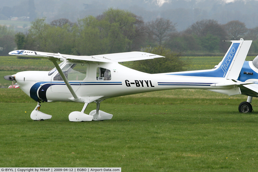 G-BYYL, 2000 Jabiru UL-450 C/N PFA 274A-13480, Pictured during the Easter Open Day & Fly-In.