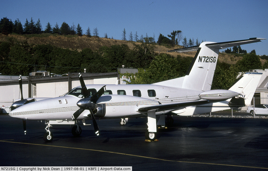 N721SG, 1985 Piper PA-42-1000 Cheyenne 400LS C/N 42-5527027, KBFI