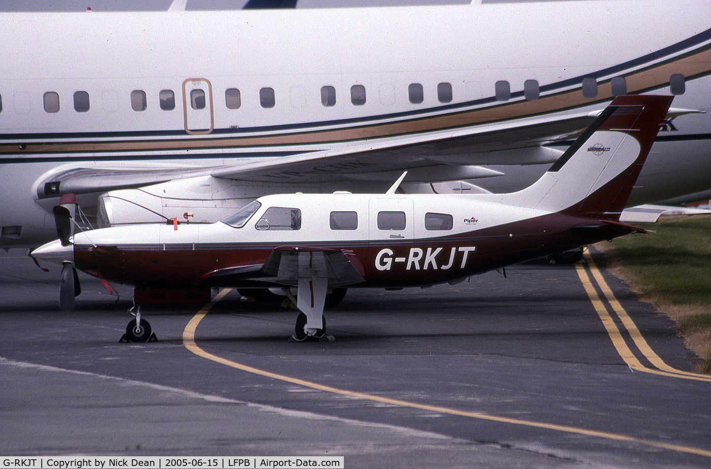 G-RKJT, 2001 Piper PA-46-500TP Malibu Meridian C/N 4697111, LFPB