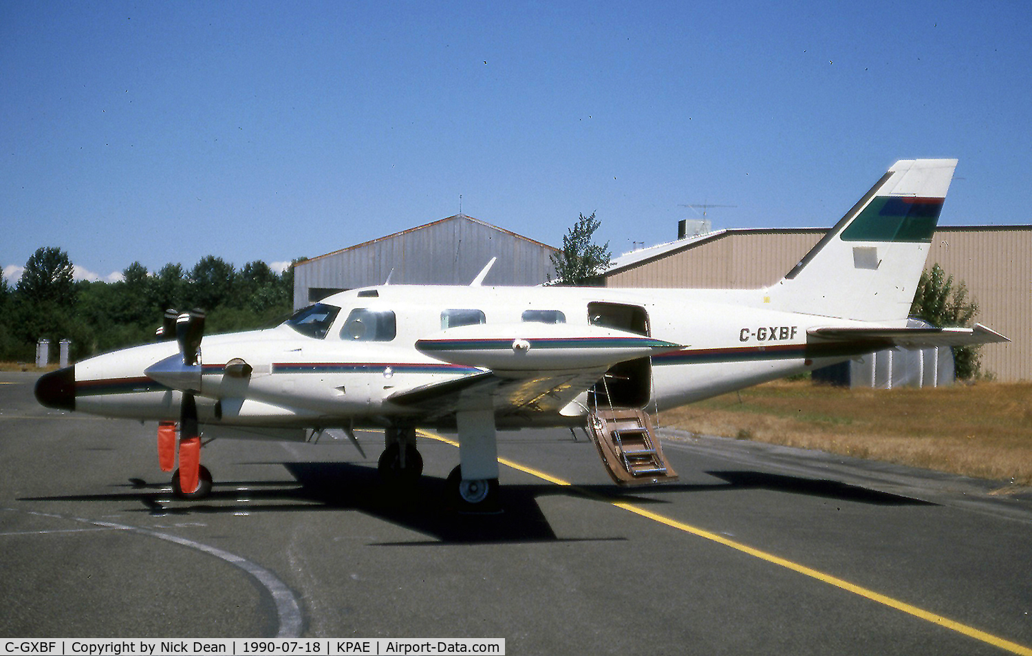 C-GXBF, 1976 Piper PA-31T C/N 31T-7620010, KPAE
