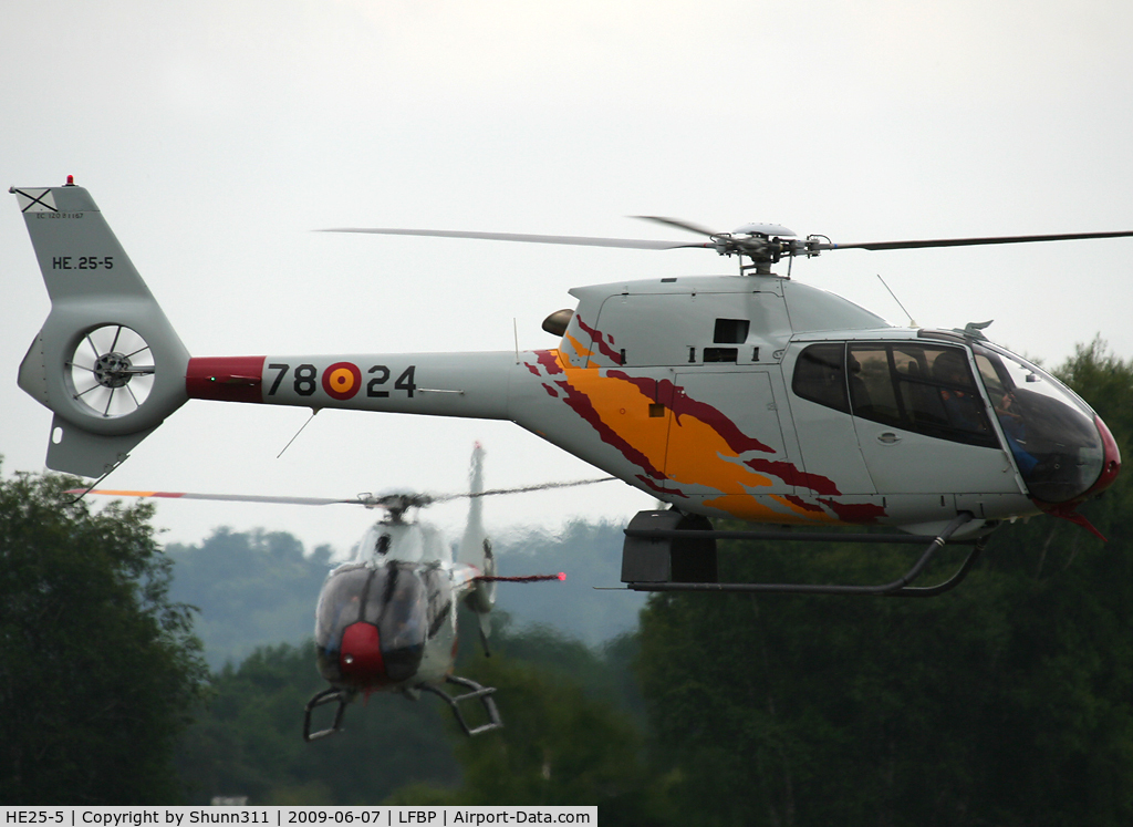 HE25-5, 2000 Eurocopter EC-120B Colibri C/N 1167, Arriving from Cazaux AFB...