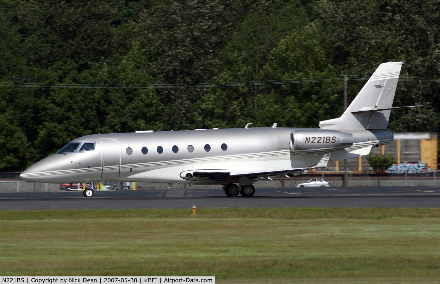 N221BS, 2005 Gulfstream Aerospace G200 C/N 110, KBFI