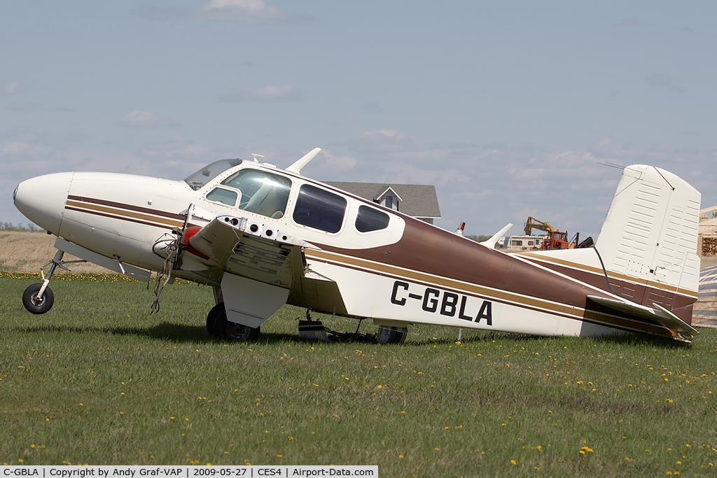 C-GBLA, Beech 95 Travel Air C/N TD-180, Beech 95