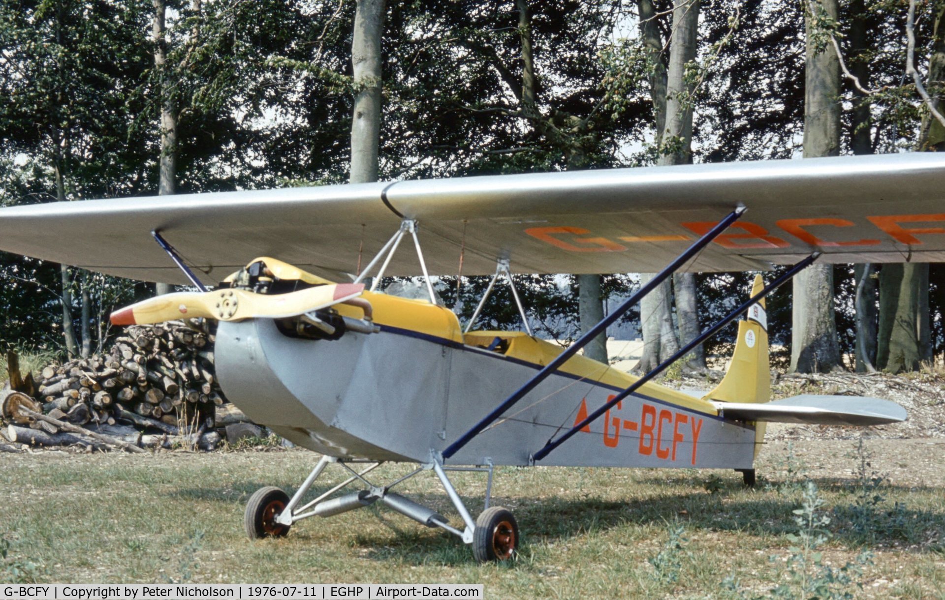 G-BCFY, 1975 Luton LA-4A Minor C/N PFA 824, This Luton Minor was displayed at the 1976 Popham Fly-In.