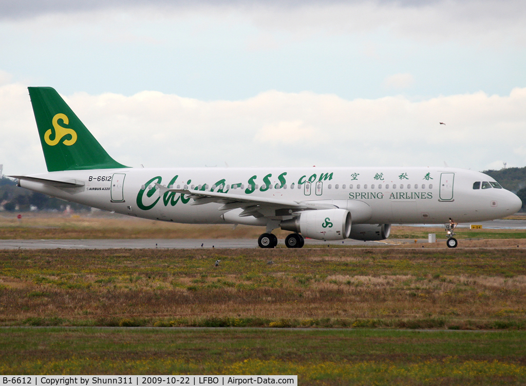 B-6612, 2009 Airbus A320-214 C/N 4072, Delivery day...