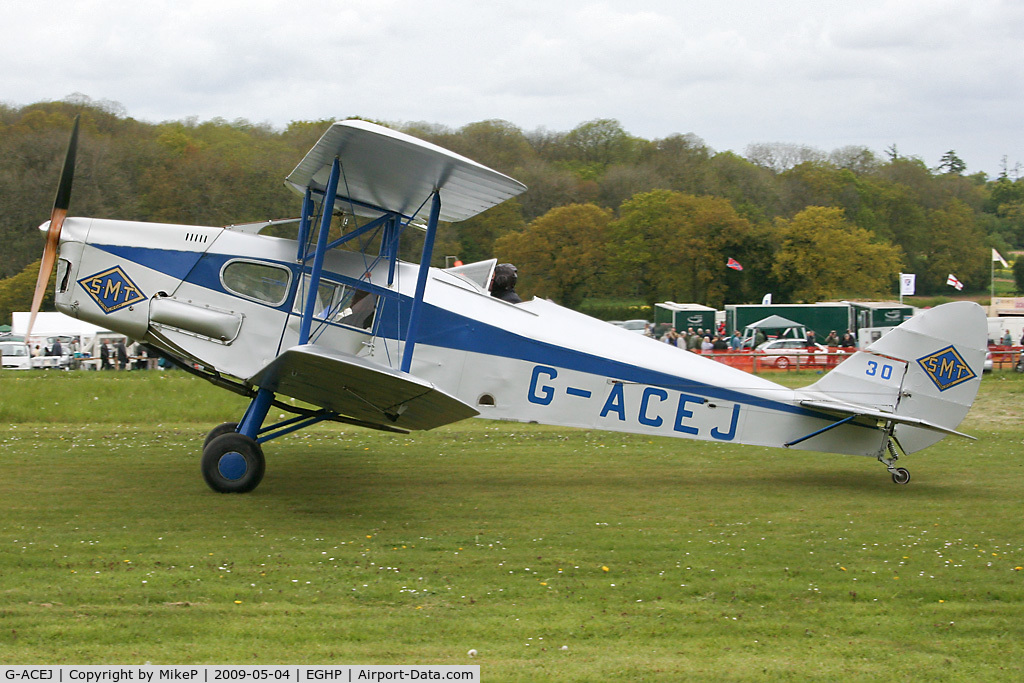 G-ACEJ, 1933 De Havilland DH.83 Fox Moth C/N 4069, Pictured during the 2009 Popham AeroJumble event.