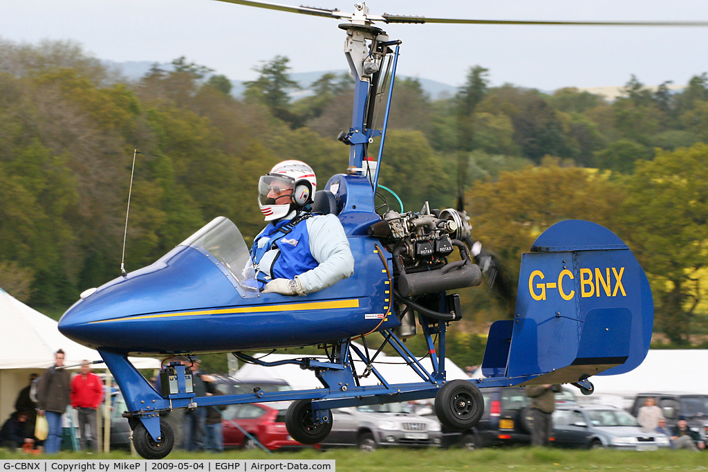 G-CBNX, 2002 Montgomerie-Bensen B-8MR Gyrocopter C/N PFA G/01A-1345, Pictured during the 2009 Popham AeroJumble event.
