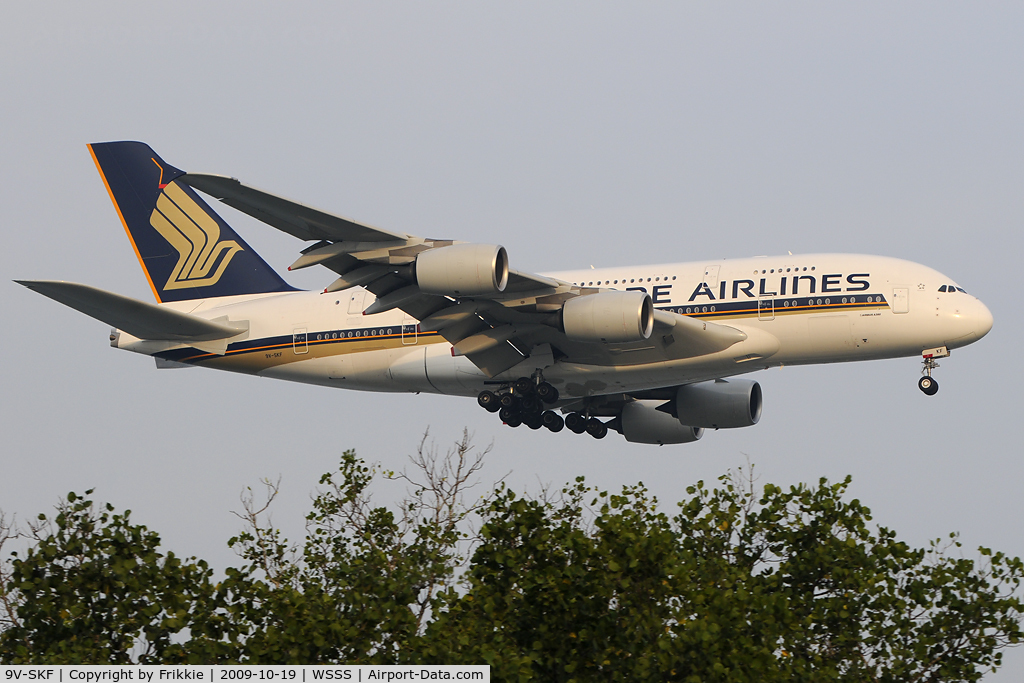 9V-SKF, 2008 Airbus A380-841 C/N 012, On finals runway 20R