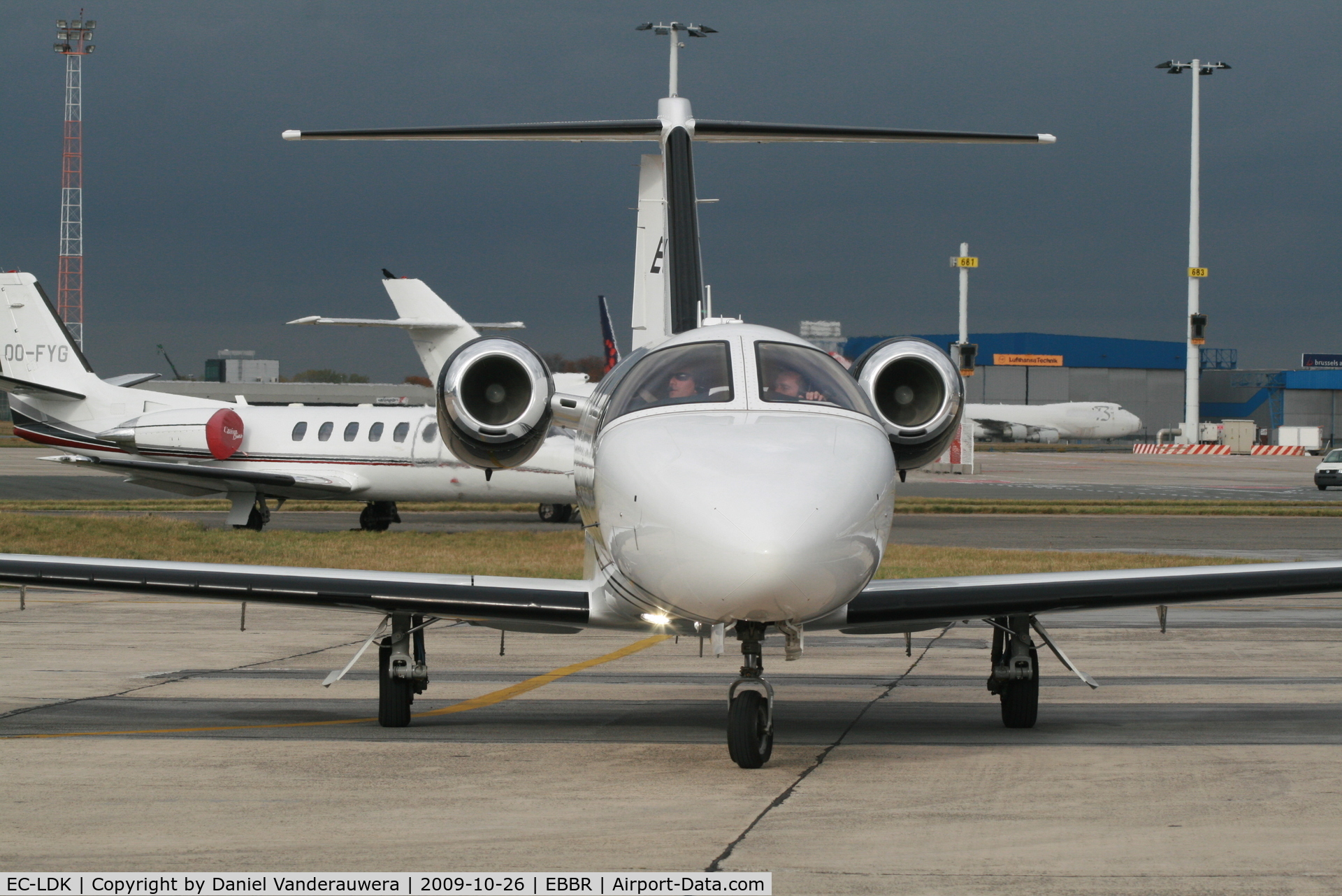 EC-LDK, 2009 Cessna 510 Citation Mustang Citation Mustang C/N 510-0152, Taxiing to park on General Aviation apron