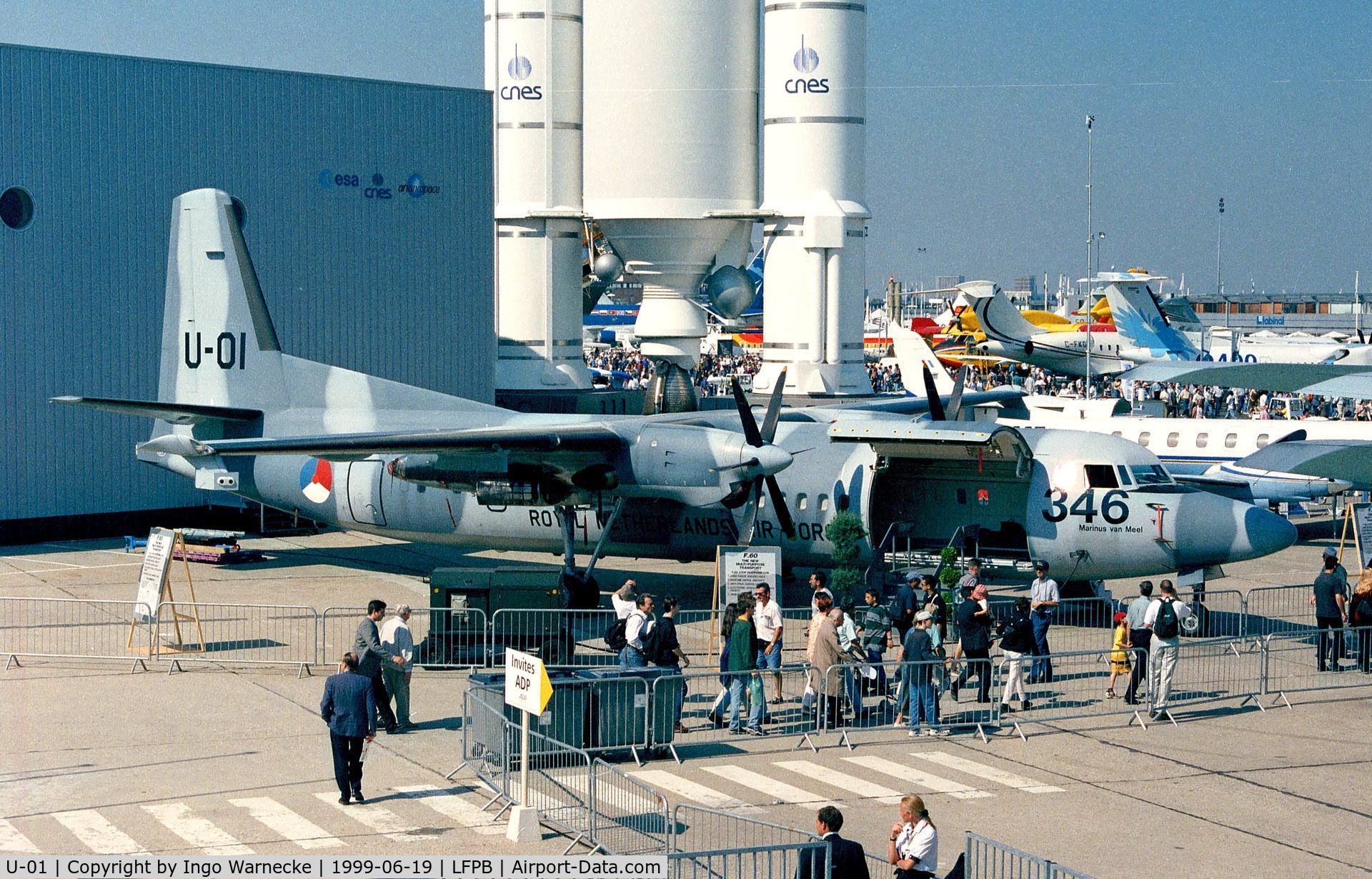 U-01, 1995 Fokker 60UTA-N C/N 20321, Fokker 60UTA-N of the KLu at the Aerosalon 1999, Paris