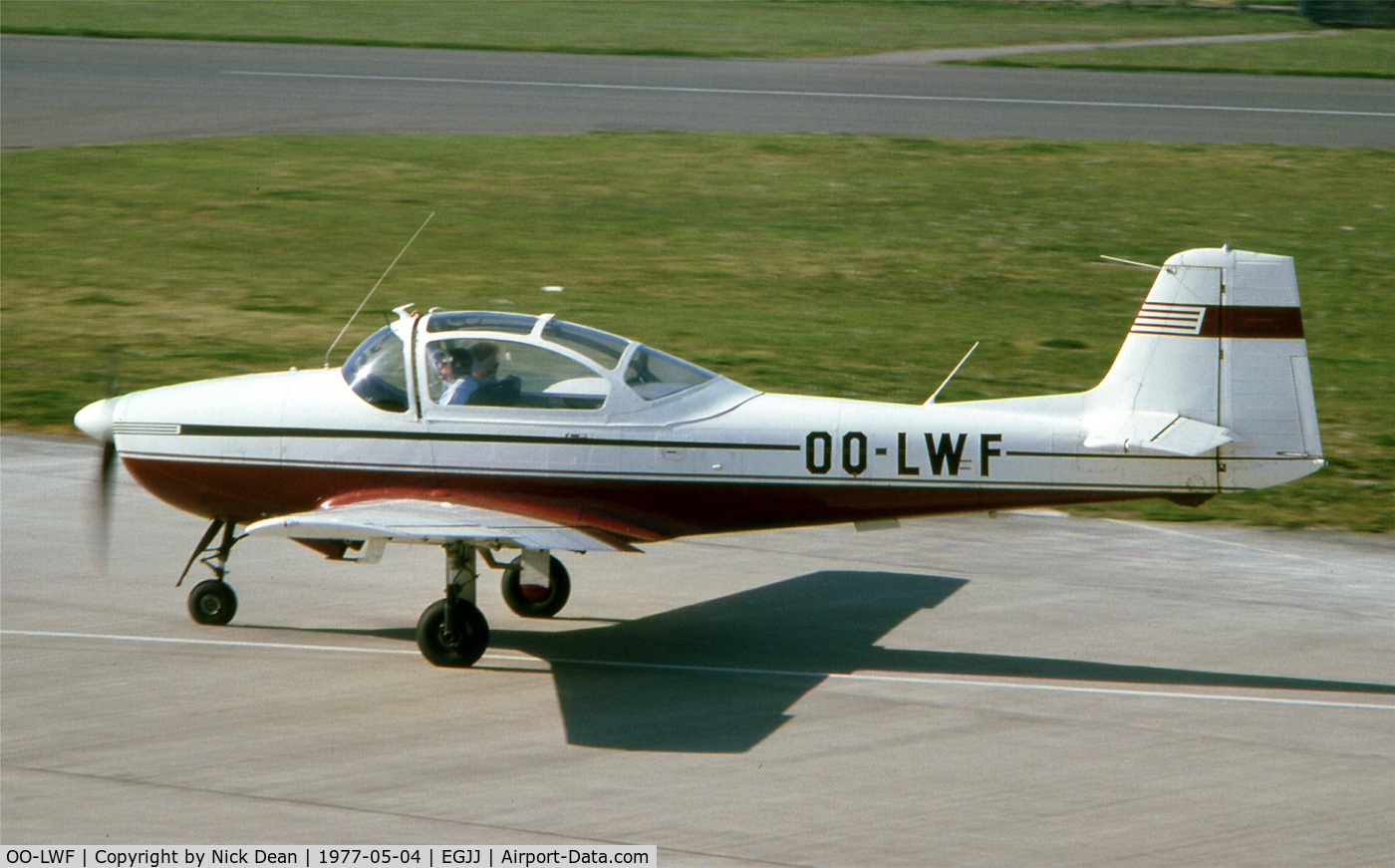 OO-LWF, 1959 Piaggio P-149D C/N 046, EGJJ