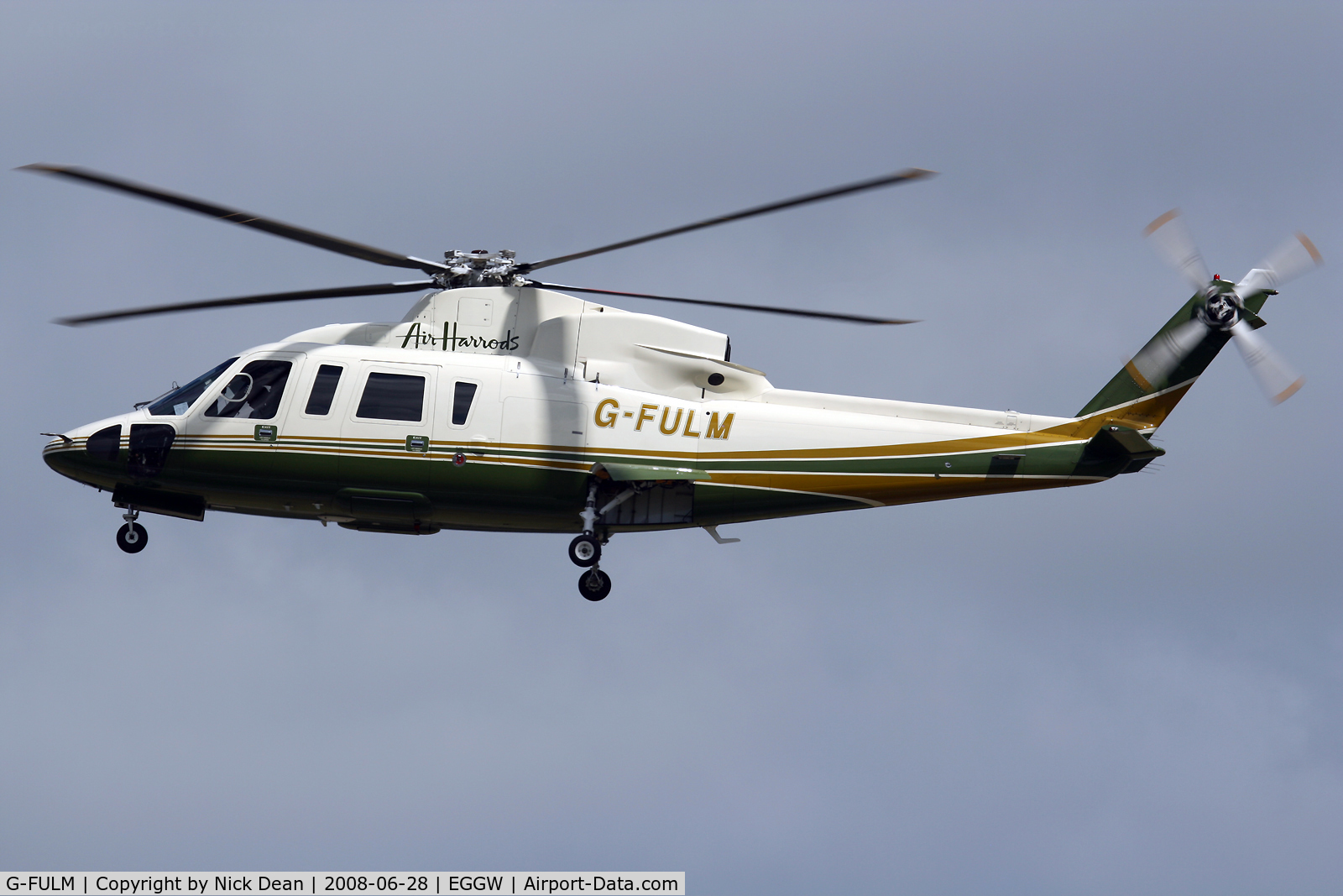 G-FULM, 2005 Sikorsky S-76C C/N 760583, EGGW