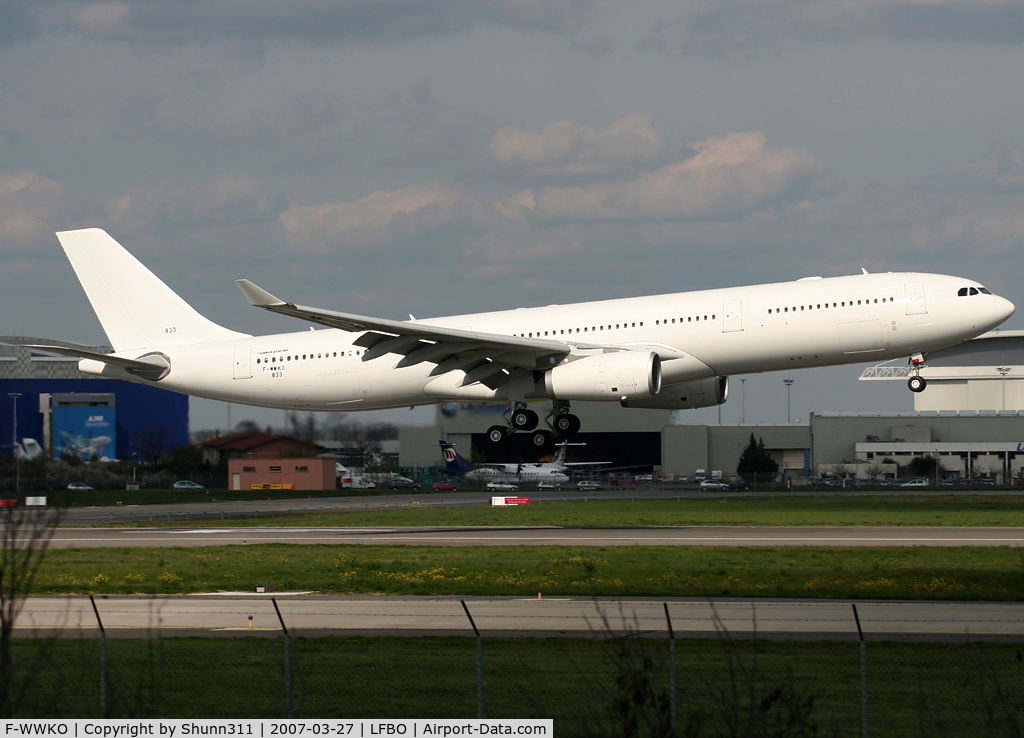 F-WWKO, 2007 Airbus A330-343X C/N 833, C/n 833 - For Ibeworld as EC-KCP... Was the first IWD's long haul in new c/s...