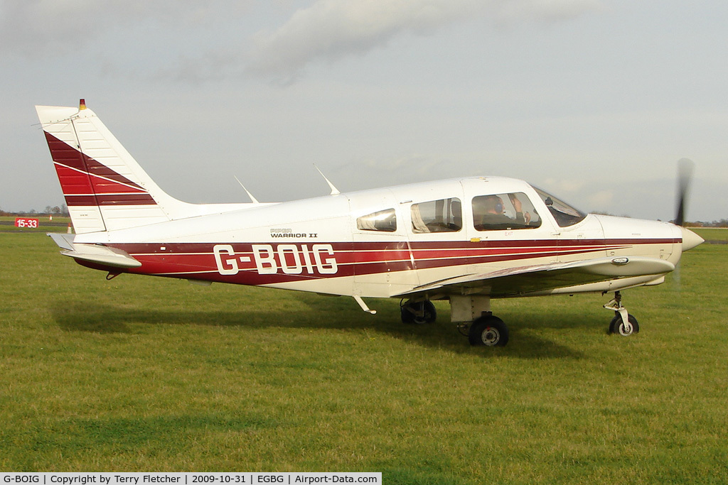 G-BOIG, 1985 Piper PA-28-161 Cherokee Warrior II C/N 28-8516027, Pa-28-161 at Leicester on the All Hallows Day Fly-in