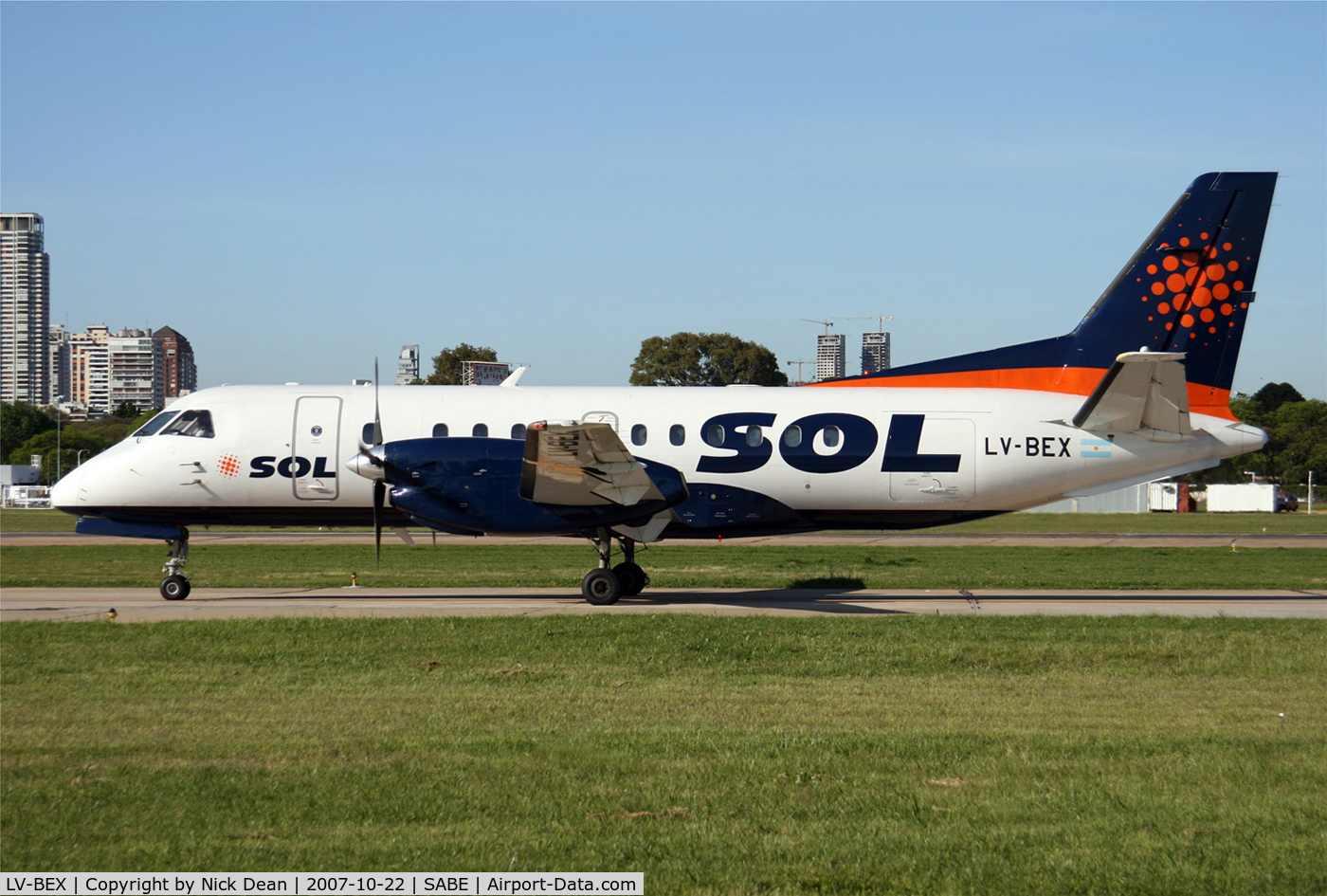 LV-BEX, 1984 Saab-Fairchild SF340 C/N 340A-014, SABE