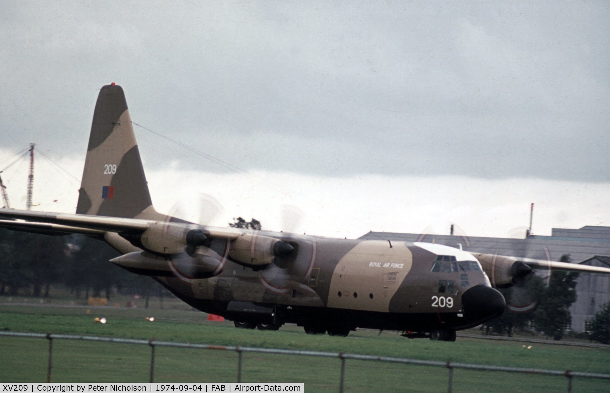 XV209, 1967 Lockheed C-130K Hercules C.1 C/N 382-4235, Hercules C.1 of the Lyneham Transport Wing at the 1974 Farnborough Airshow.