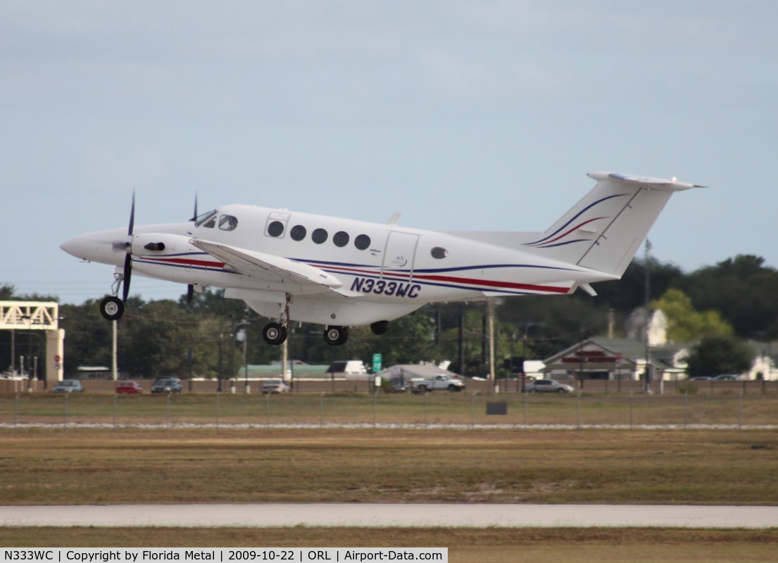 N333WC, 1985 Beech 300 Super King Air C/N FA-55, Beech 300