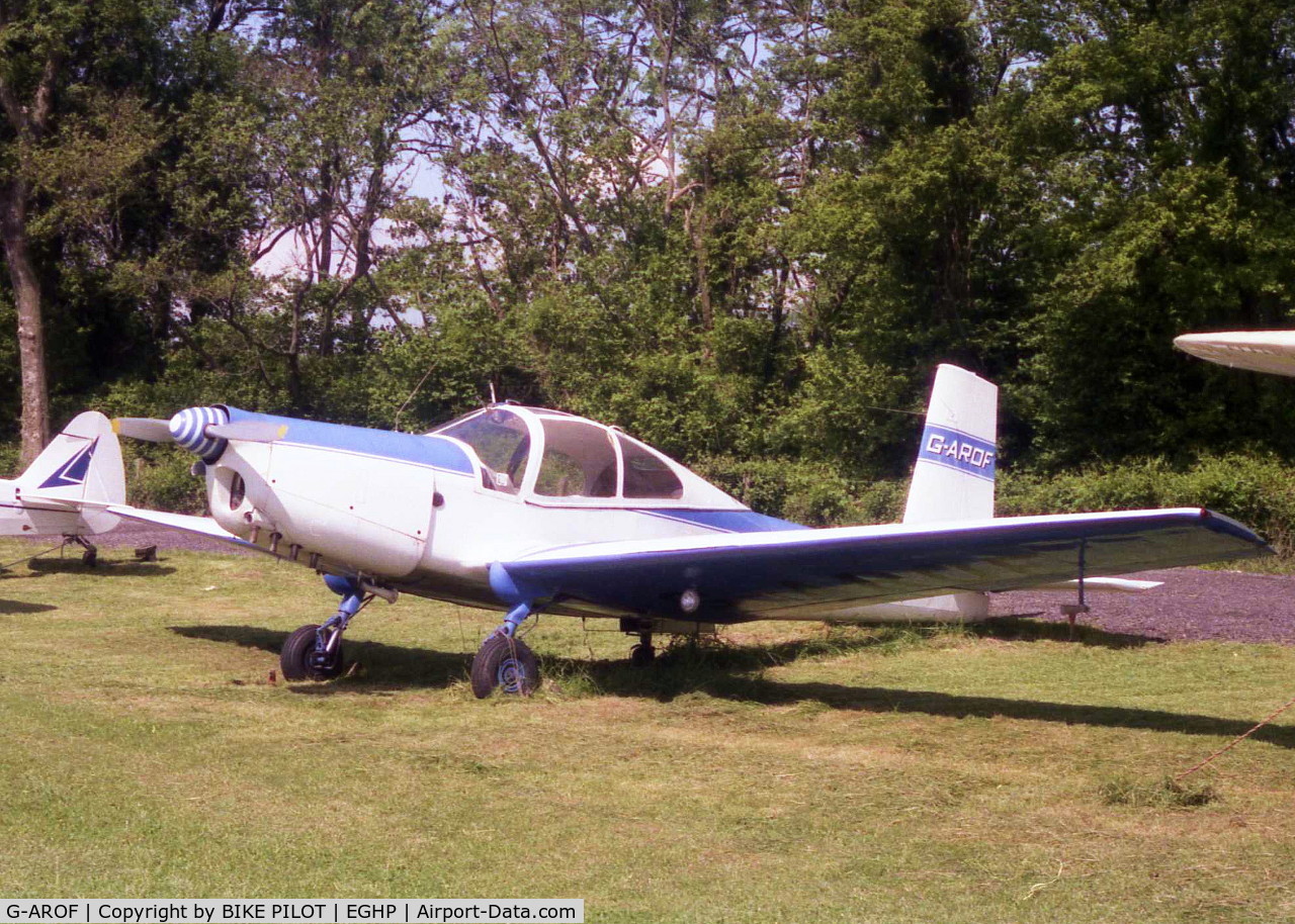 G-AROF, 1961 Orlican L-40 Meta Sokol C/N 150905, POPHAM 1985. TO CZECH REPUBLIC 1998