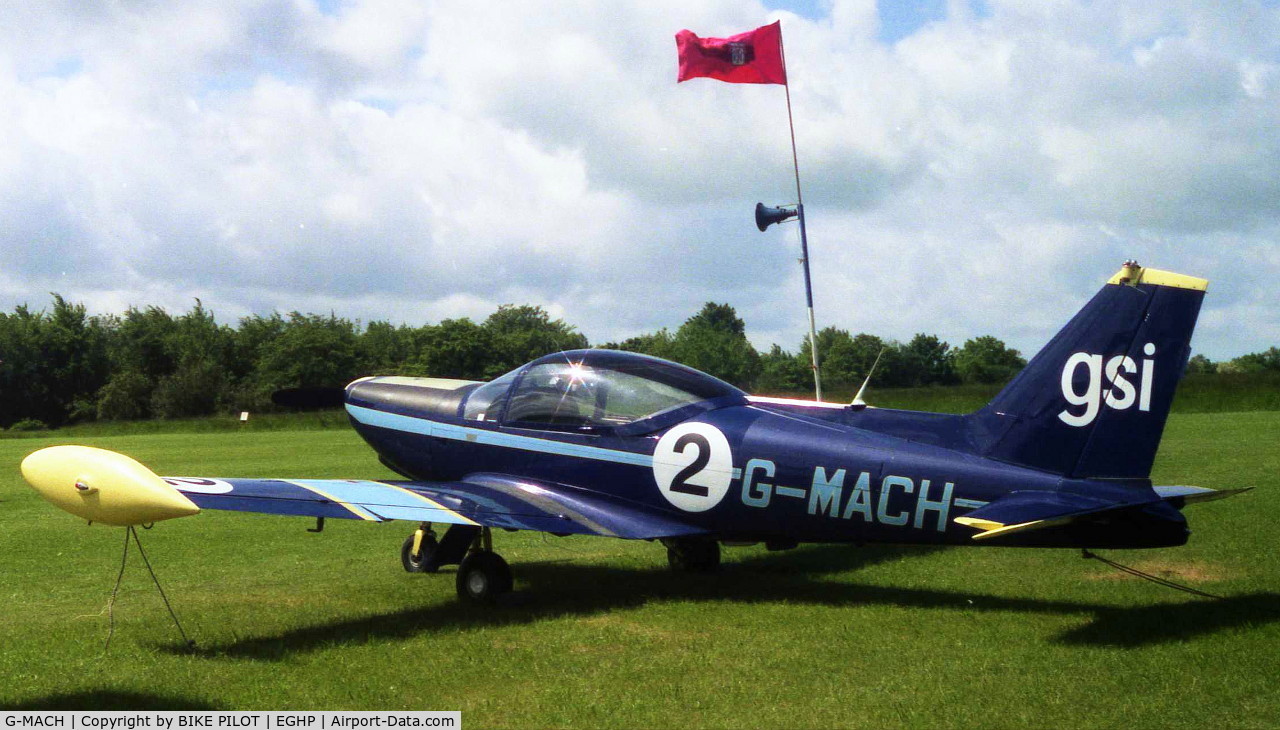G-MACH, 1968 SIAI-Marchetti F-260 C/N 114, POPHAM 1985. A/C STILL OWNED BY CHEYNE MOTORS AND BASED AT OLD SARUM