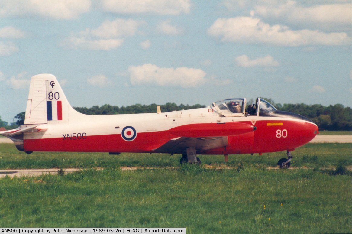 XN500, 1959 Hunting P-84 Jet Provost T.3A C/N PAC/W/10161, Jet Provost  T.3A of 7 Flying Training School at Church Fenton in May 1989.