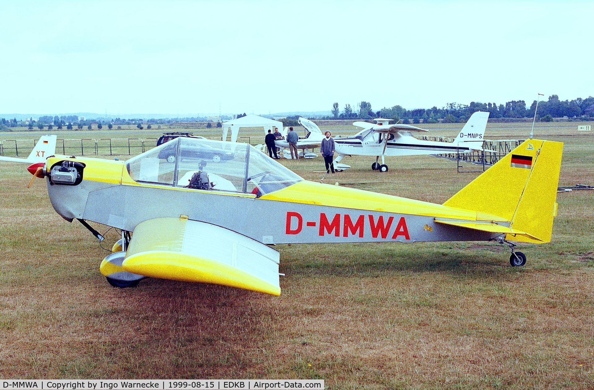 D-MMWA, WDFL Dallach Sunrise II C/N 034, Dallach Sunrise II  at the Bonn-Hangelar 90-year jubilee-airshow