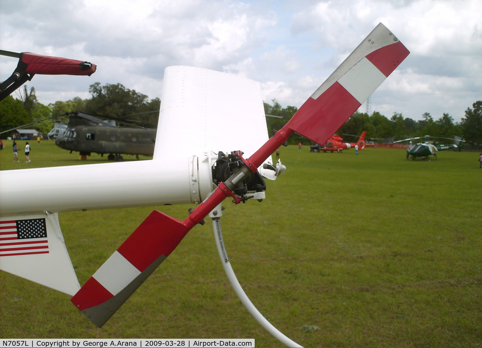 N7057L, 1967 Hughes 269A C/N 1281052, Tail rotor