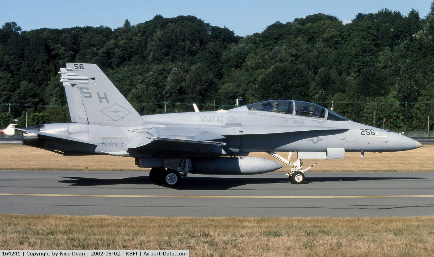 164241, 1991 McDonnell Douglas F/A-18D Hornet C/N 1004/D073, KBFI