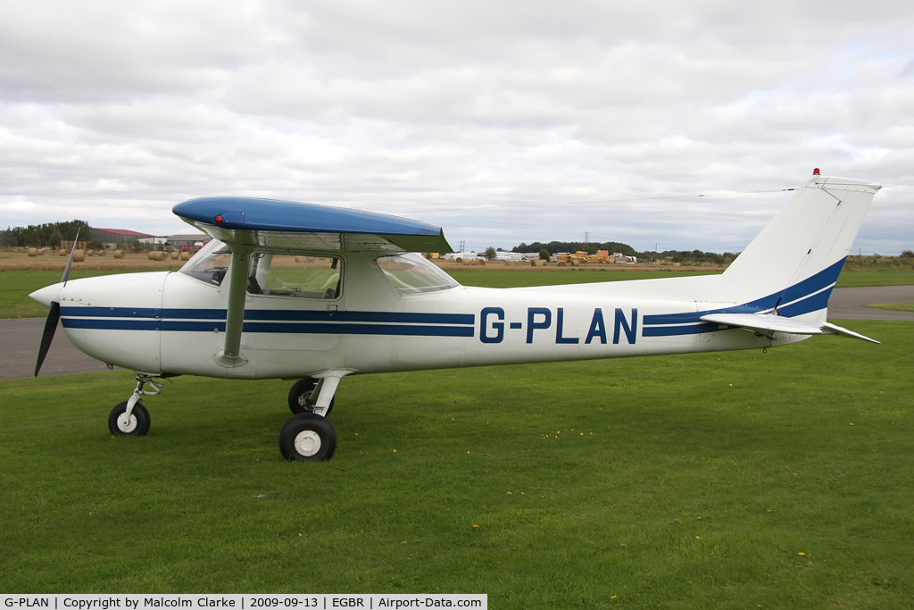 G-PLAN, 1974 Reims F150L C/N 1066, Reims Cessna F150L at Breighton Airfield, UK.