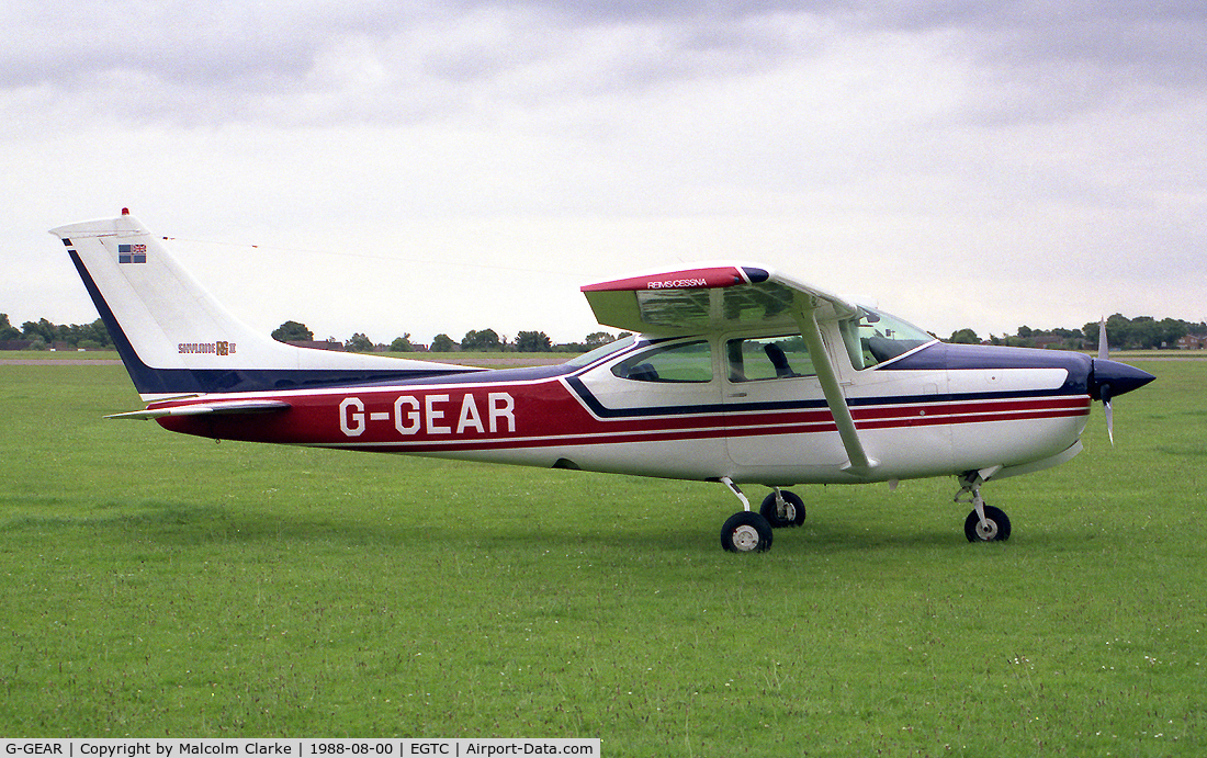 G-GEAR, 1978 Reims FR182 C/N 0004, Reims FR182 Skylane RG at Cranfield Airport, UK in 1988.