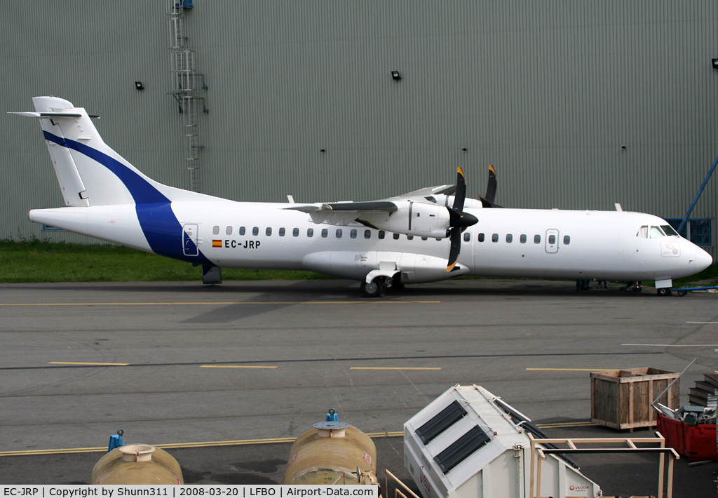 EC-JRP, 1995 ATR 72-212 C/N 446, Parked at Latecoere Aeroservices facility in partial Swiftair c/s...