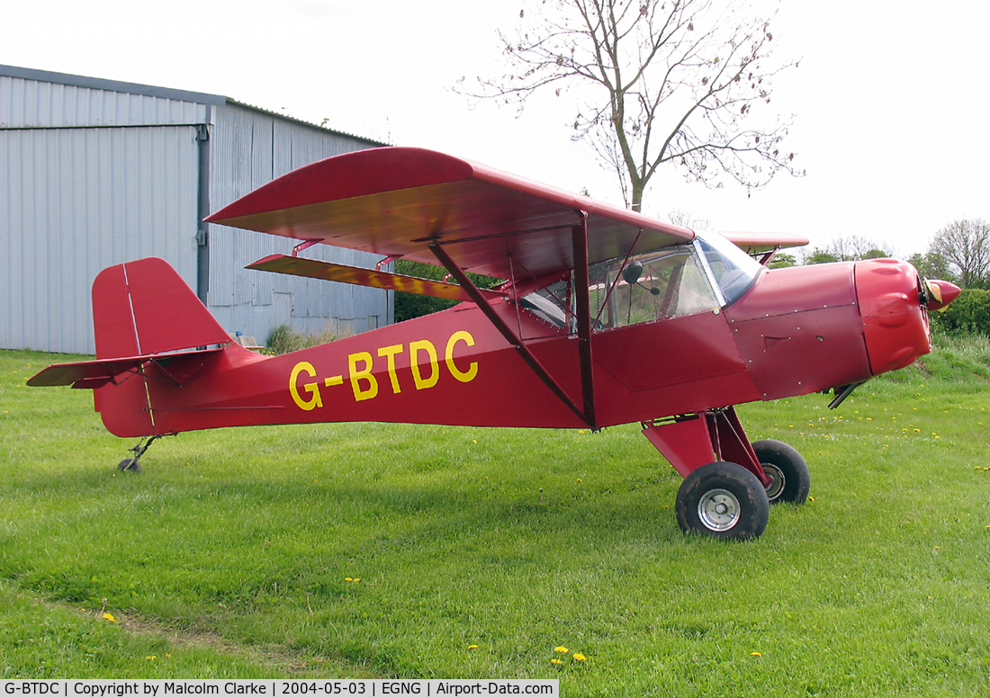 G-BTDC, 2002 Denney Kitfox MK2 C/N PFA 172-11483, Denney Kitfox II at Bagby Airfield, UK.