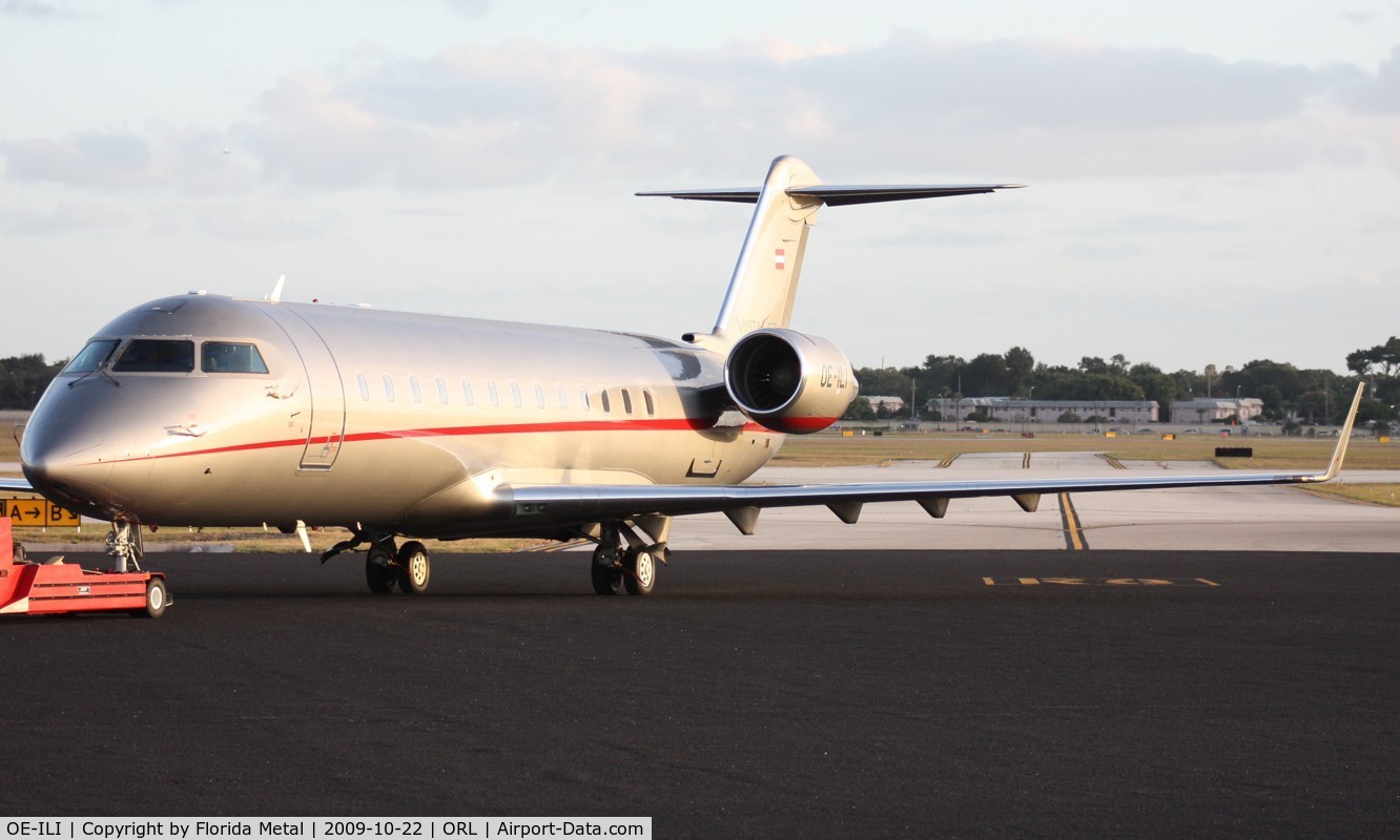 OE-ILI, 2005 Bombardier Challenger 850 (CL-600-2B19) C/N 8048, CRJ-200 from Austria