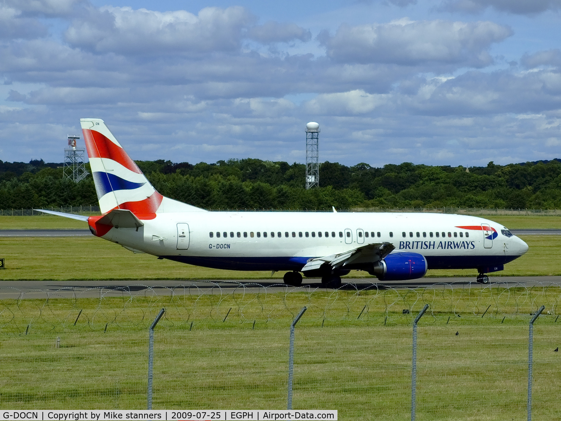 G-DOCN, 1992 Boeing 737-436 C/N 25848, British airways B737-436 Arriving at EDI From LGW