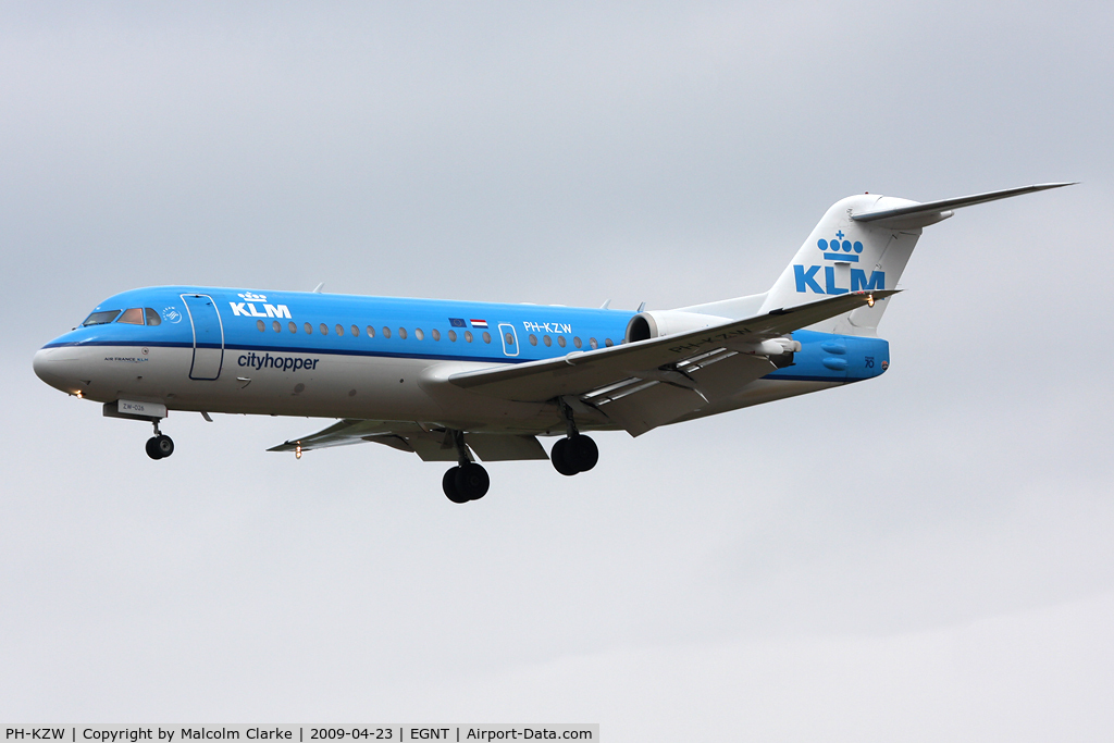 PH-KZW, 1995 Fokker 70 (F-28-0070) C/N 11558, Fokker 70 (F-28-0070) on approach to rwy 25 at Newcastle Airport, UK.