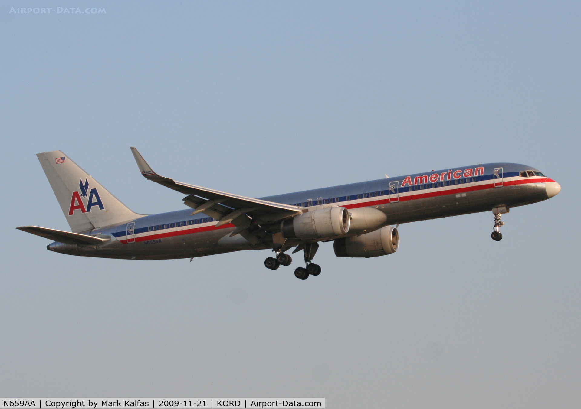 N659AA, 1992 Boeing 757-223 C/N 24617, American Airlines Boeing 757-223. AAL1779 arriving from KMIA, short final 22R KORD