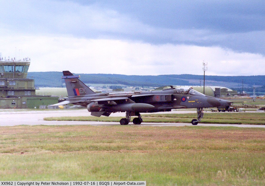 XX962, 1975 Sepecat Jaguar GR.1A C/N S.84, Jaguar GR.1A of 6 Squadron preparing for take-off at Lossiemouth in the Summer of 1992.