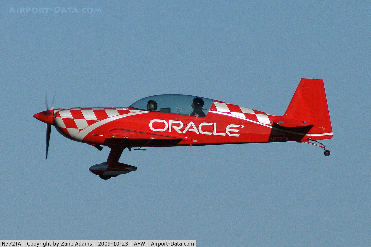 N772TA, 2007 Extra EA-300/L C/N 1260, Landing at the 2009 Alliance Fort Worth Airshow