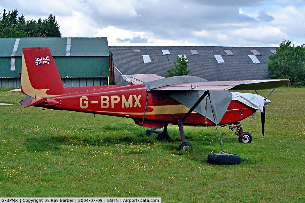 G-BPMX, 1989 ARV ARV1 Super 2 C/N K005, Seen at its home base of Enstone. Lived most of its time under these covers whilst in this scheme.