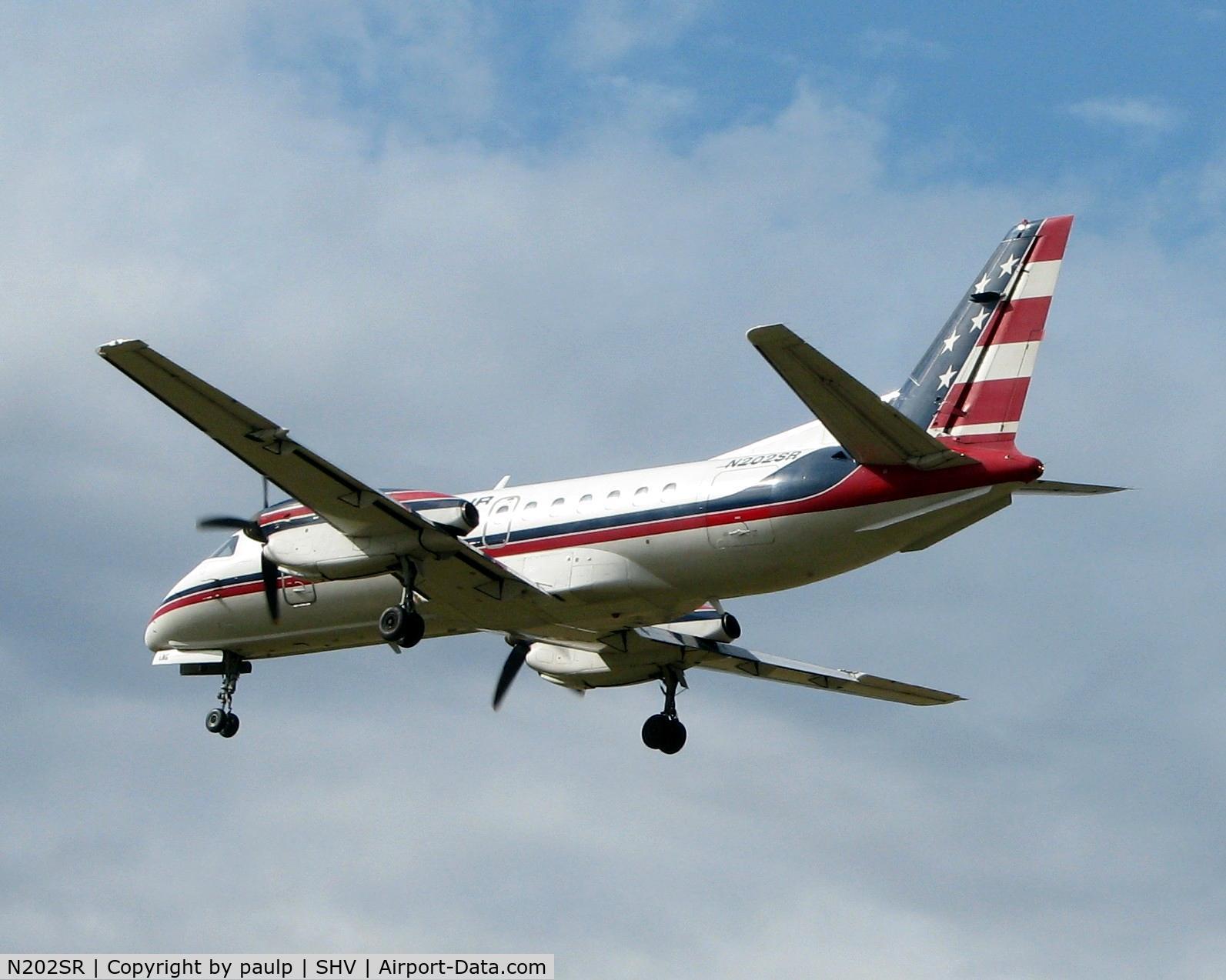 N202SR, 1990 Saab 340B C/N 340B-202, Landing at Shreveport Regional.