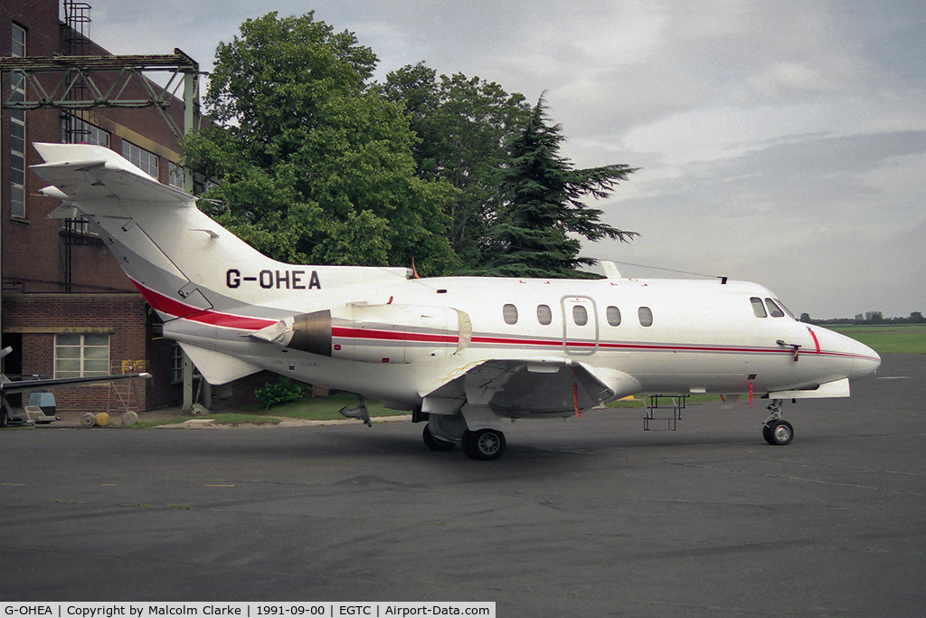 G-OHEA, 1967 Hawker Siddeley HS.125 Series 3B/RA C/N 25144, Hawker Siddeley HS-125-3B/RA at Cranfield Airfield in 1991.