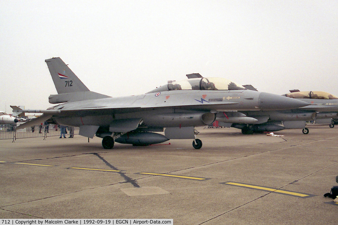 712, 1987 General Dynamics F-16B Fighting Falcon C/N 6L-14, General Dynamics F-16B Fighting Falcon. From 331 Skv, Bodø at RAF Finningley's Air Show in 1992