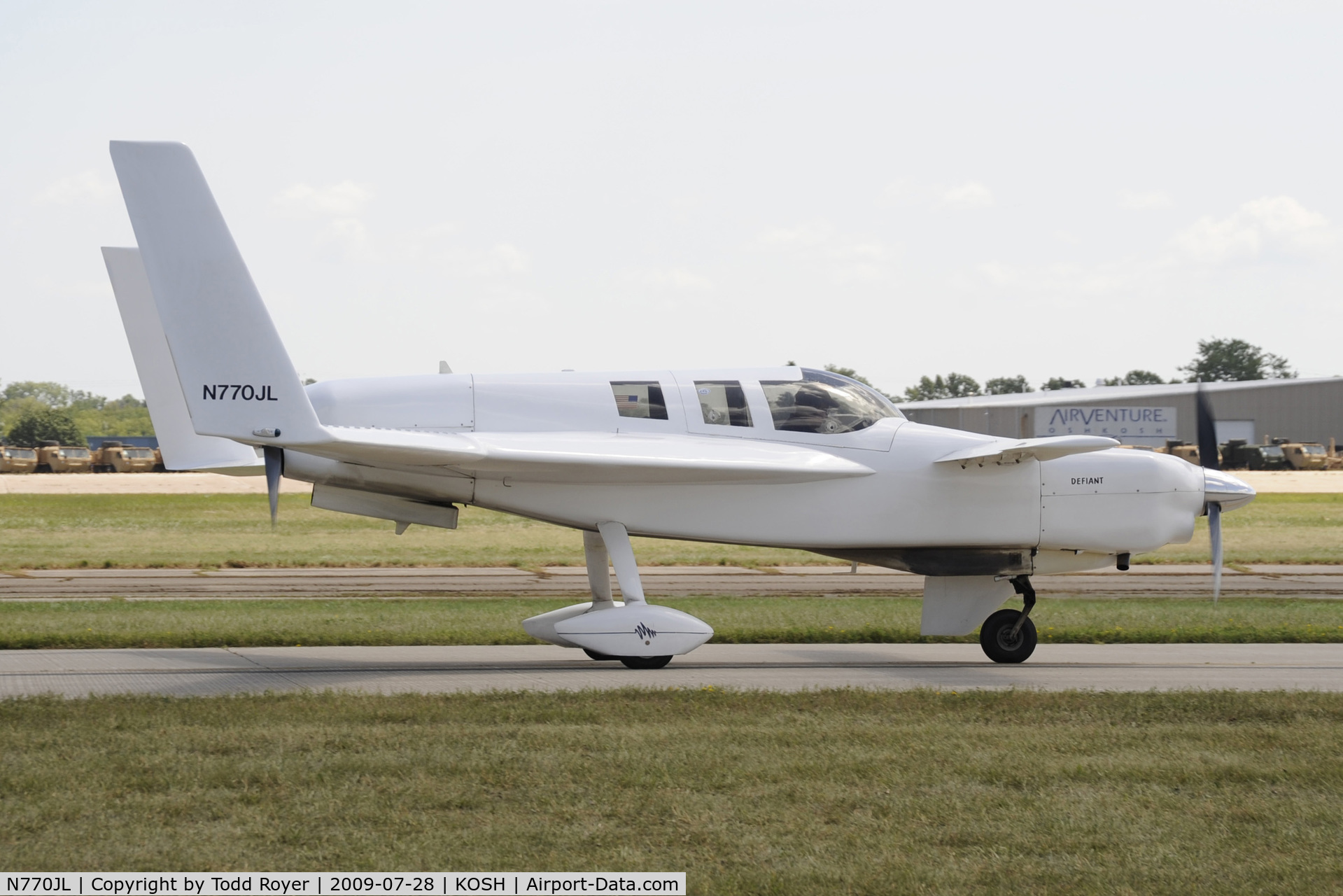 N770JL, 2003 Rutan Defiant C/N 61, EAA AIRVENTURE 2009